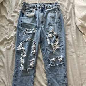 American Eagle Mom Jeans